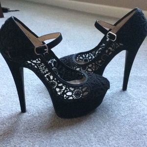 Sexy lace/crochet platform heels.